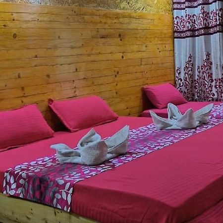Alegro Holiday Homes 帕罗林 外观 照片